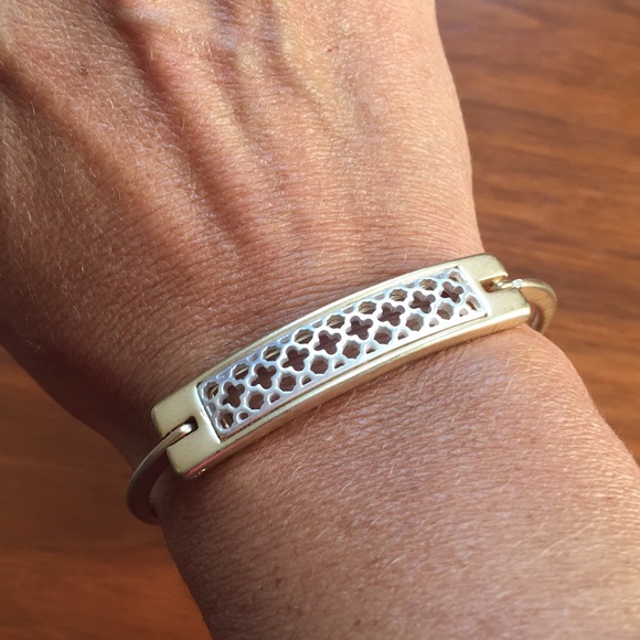 Canvas Latch Bangle - Picture 2 of 3